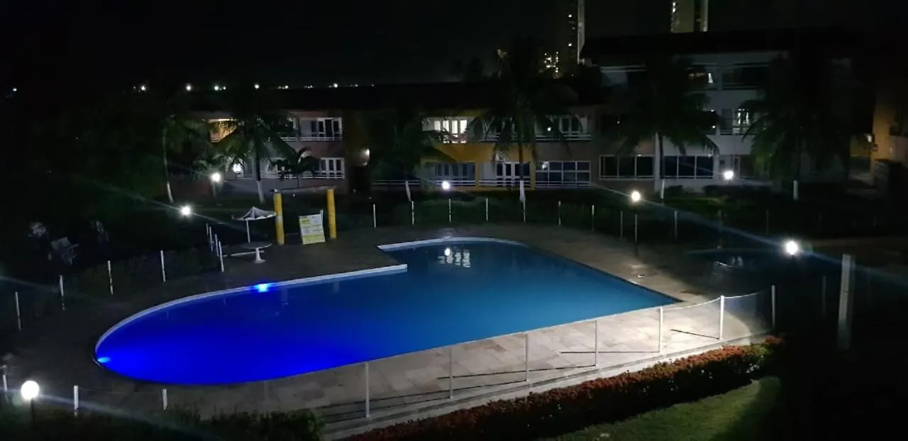 Aps Na Praia Do Futuro Lazer E Piscina 2 Quartos, Van Cartier Fortaleza  Fortaleza (Ceara)