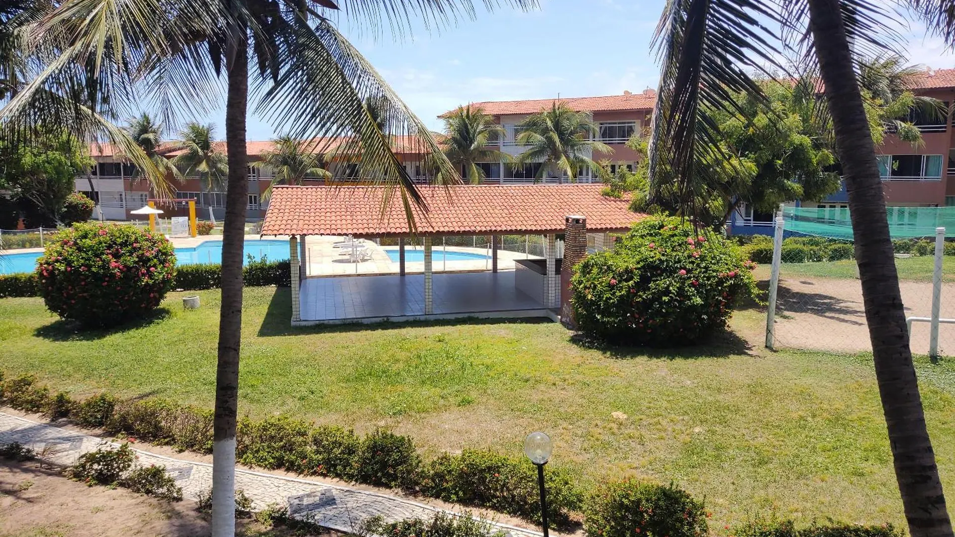Aps Na Praia Do Futuro Lazer E Piscina 2 Quartos, Van Cartier Fortaleza  Apartamento